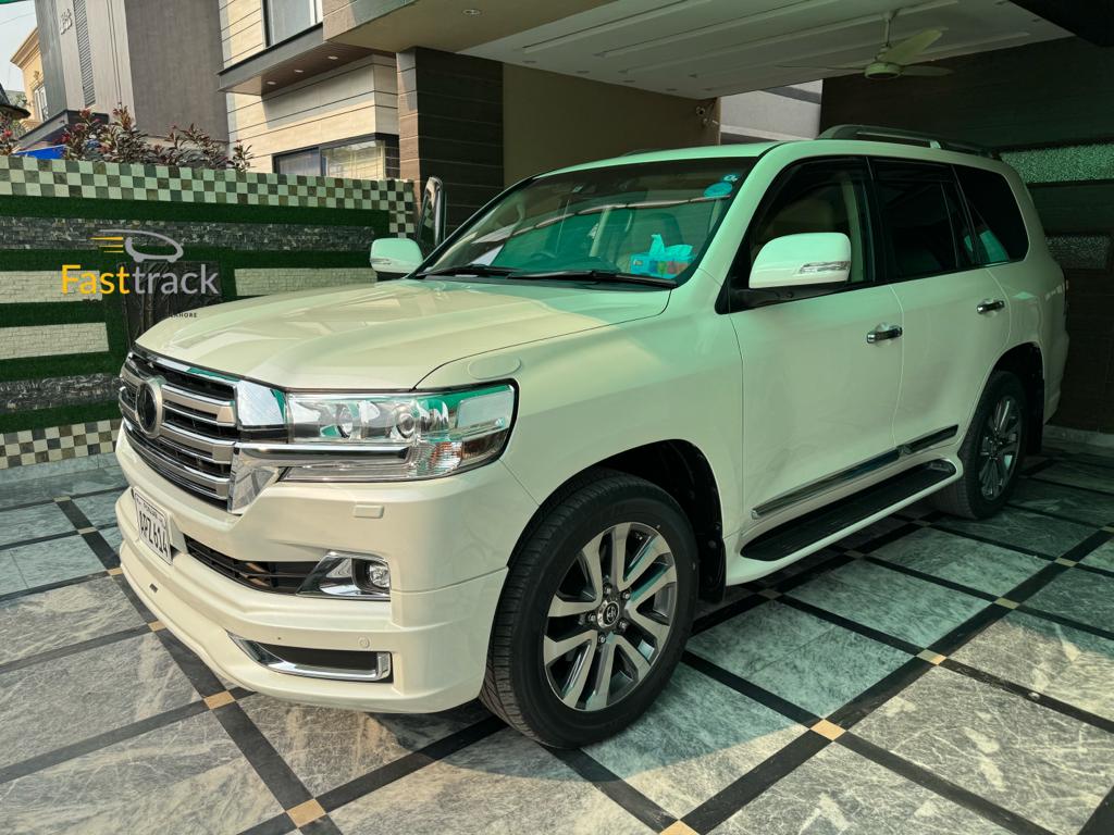 Land Cruiser V8 Rent A Car In Lahore Cheap Best Rent A Car Services